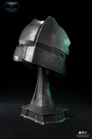 Armored Batman Helmet Batman v Superman Dawn of Justice 1/1 Replica by Pure Arts